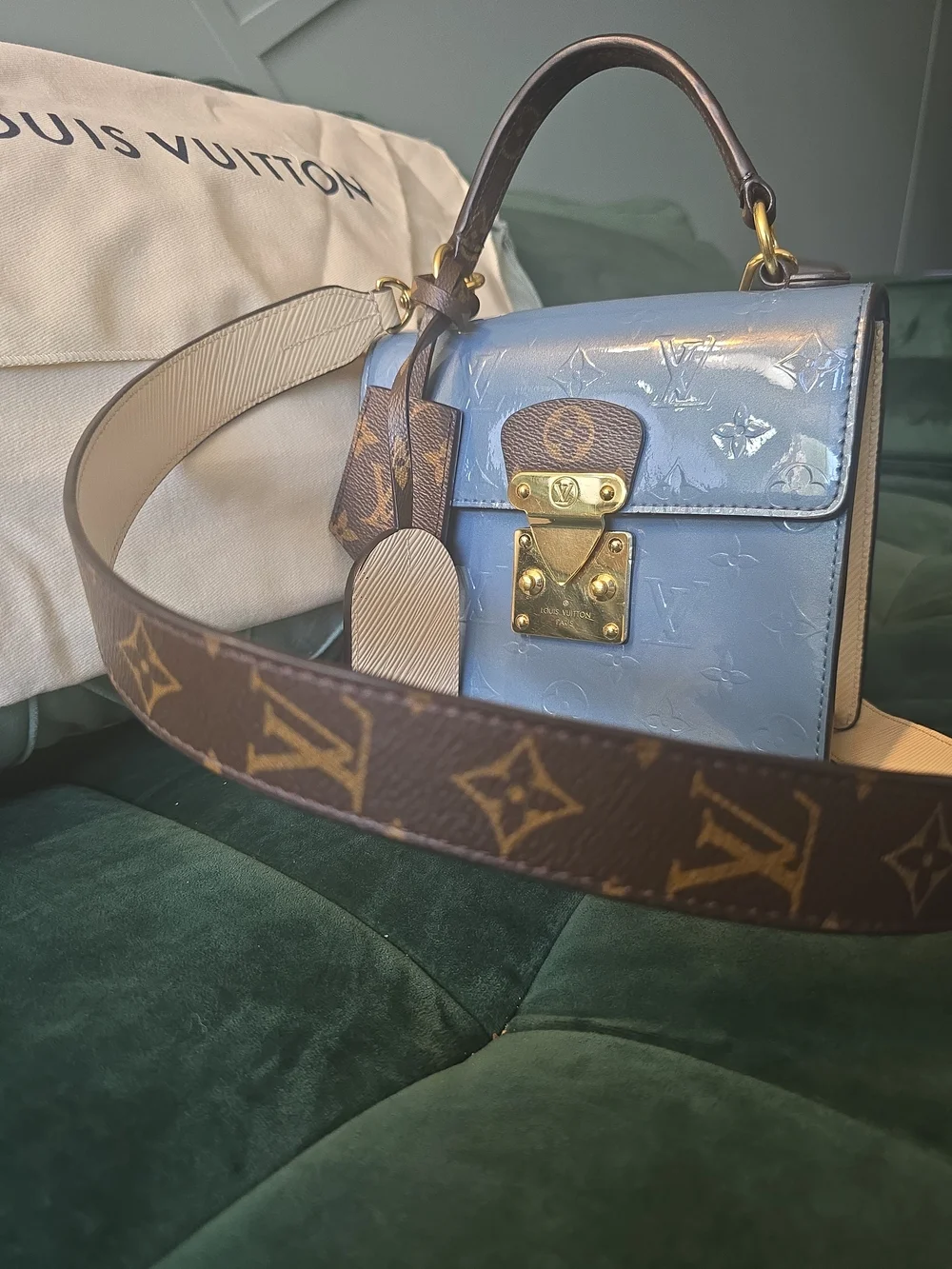 Louis Vuitton louis vuitton
